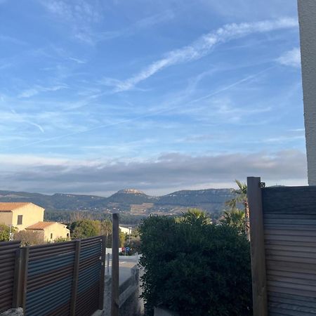 Reves De Vie Studio Morgiou Avec Terrasse Et Parking Prive Cassis Exterior foto